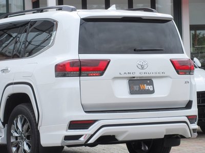 صورة مصغرة 24 لـ 2024 Toyota LAND CRUISER 300