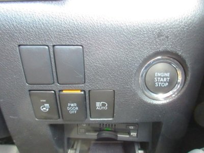TOYOTA ALPHARD - 9