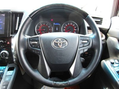 TOYOTA ALPHARD - 5