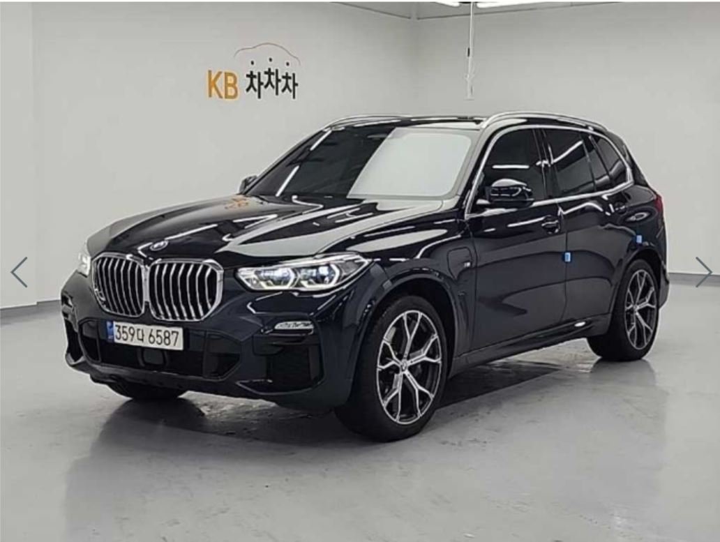 BMW X5 - View 1