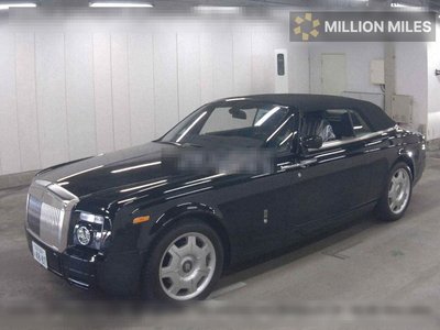 ROLLS-ROYCE PHANTOM DROPHEAD - 4