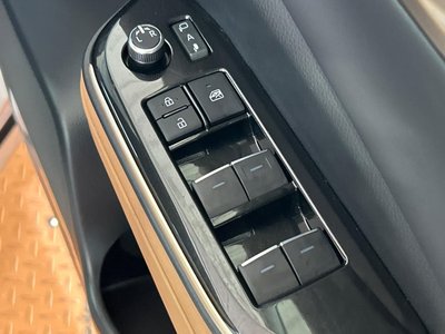 2024 Toyota CROWN SPORT — миниатюра 27