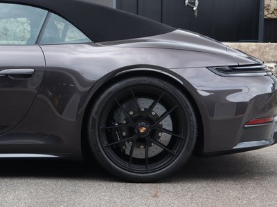صورة مصغرة 32 لـ 2026 Porsche 911