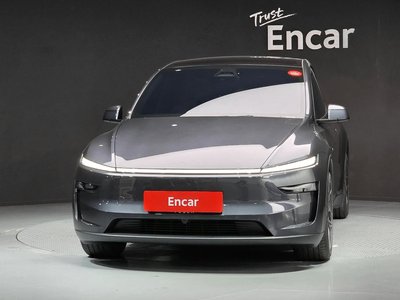 TESLA MODEL Y - 2