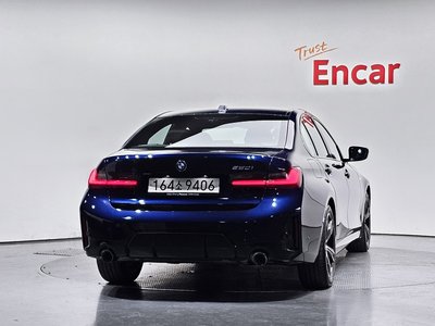 BMW 3 SERIES - 4