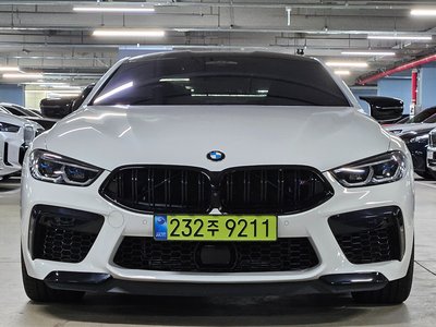 BMW M8 - 2