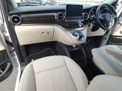 MERCEDES-BENZ V-CLASS - 6