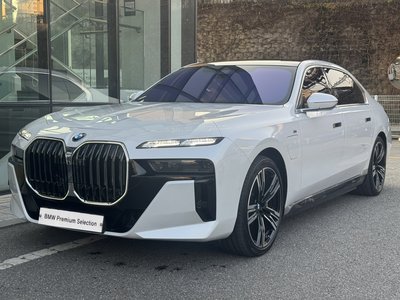 BMW 7 SERIES