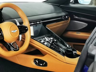 2024 Aston Martin DB12 照片 13