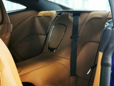 2024 Aston Martin DB12 照片 21