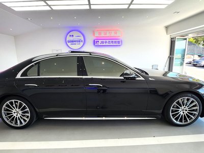 MERCEDES-BENZ S-CLASS - 8