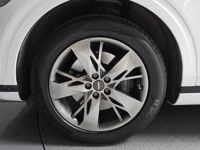 صورة 6 لـ 2021 Genesis GV70