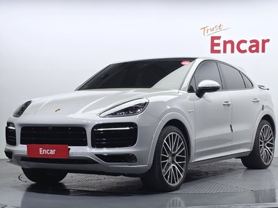 PORSCHE CAYENNE - 1