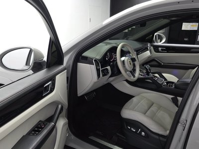 PORSCHE CAYENNE - 10