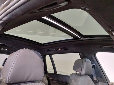 2023 BMW X7 — миниатюра 39