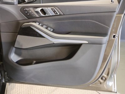 2023 BMW X7 — миниатюра 54