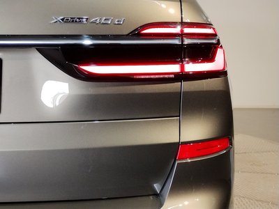 2023 BMW X7 — миниатюра 28