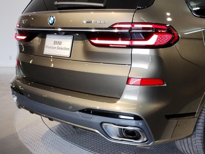 2023 BMW X7 — миниатюра 29