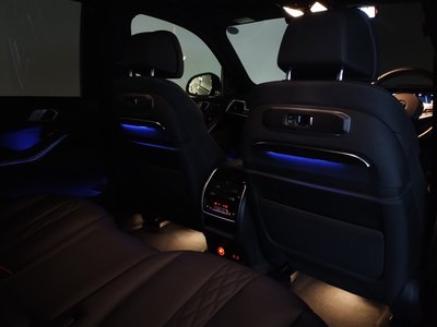 2023 BMW X7 — миниатюра 15