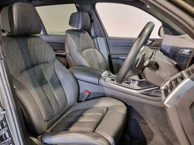 2023 BMW X7 — миниатюра 35