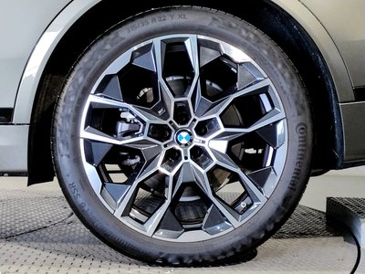 2023 BMW X7 — миниатюра 26
