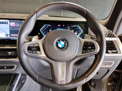 2023 BMW X7 — миниатюра 47