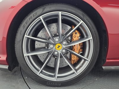 FERRARI 812 - 6