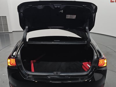 2025 Lexus ES — миниатюра 27
