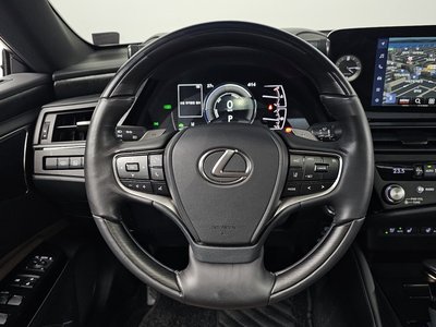 2025 Lexus ES — миниатюра 20