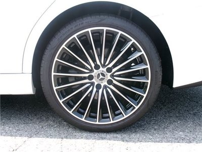 2025 Mercedes-BENZ C-CLASS 缩略图 17