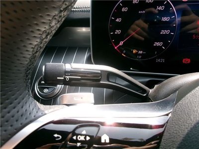 2025 Mercedes-BENZ C-CLASS 缩略图 42