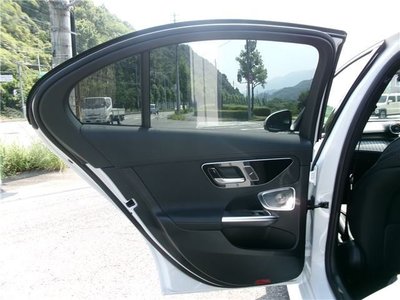 2025 Mercedes-BENZ C-CLASS 缩略图 34