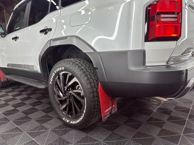 TOYOTA LAND CRUISER 250 - 7