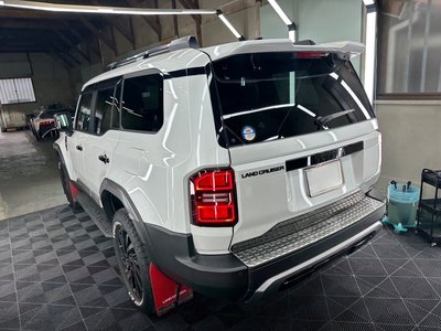 TOYOTA LAND CRUISER 250 - 9