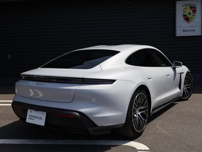 صورة مصغرة 12 لـ 2026 Porsche TAYCAN