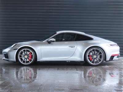 PORSCHE 911 - 4