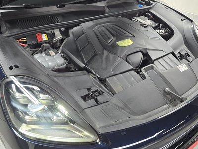 PORSCHE CAYENNE - 7
