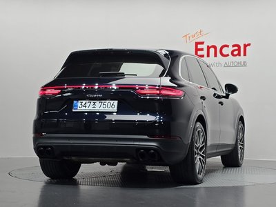 PORSCHE CAYENNE - 4