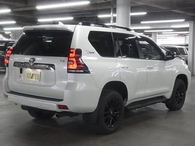 TOYOTA LAND CRUISER PRADO - 6