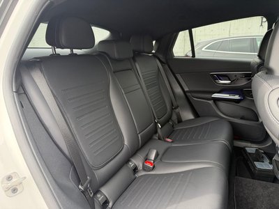 صورة 10 لـ 2025 Mercedes-BENZ GLC