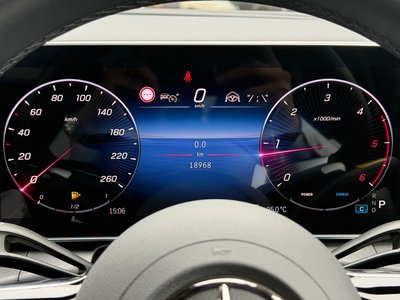 2025 Mercedes-BENZ GLC 缩略图 32