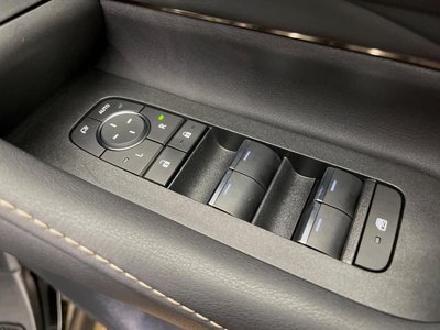 2023 Toyota ALPHARD 缩略图 36