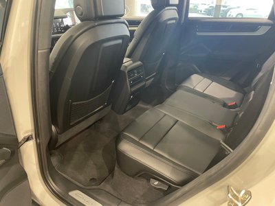 صورة مصغرة 44 لـ 2025 Porsche CAYENNE