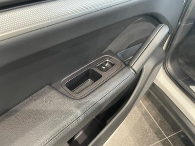صورة مصغرة 35 لـ 2025 Porsche CAYENNE