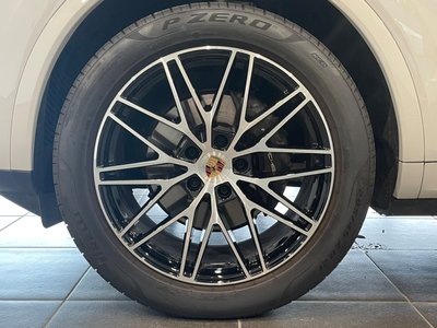صورة مصغرة 22 لـ 2025 Porsche CAYENNE