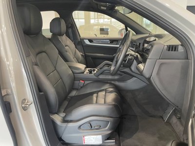 صورة مصغرة 23 لـ 2025 Porsche CAYENNE