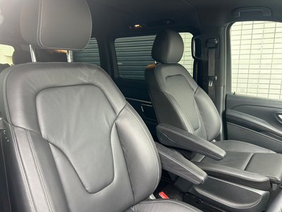 MERCEDES-BENZ V-CLASS - 10