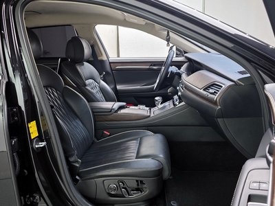 2019 Genesis G90 照片 10