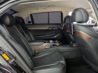 2019 Genesis G90 缩略图 12