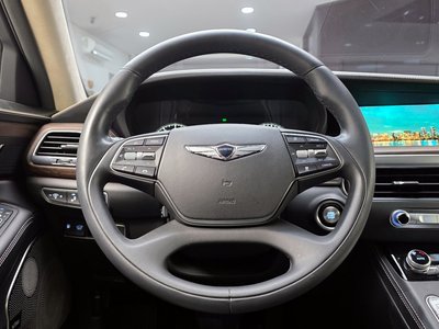 2019 Genesis G90 缩略图 13